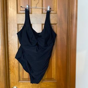 Kona Sol bathing Suit Size 22W